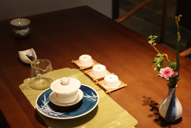 紅茶上火還是降火的呀(紅茶是上火還是降火的飲品)